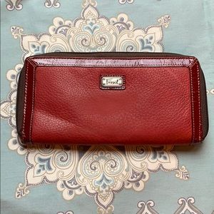 Fossil travel wallet